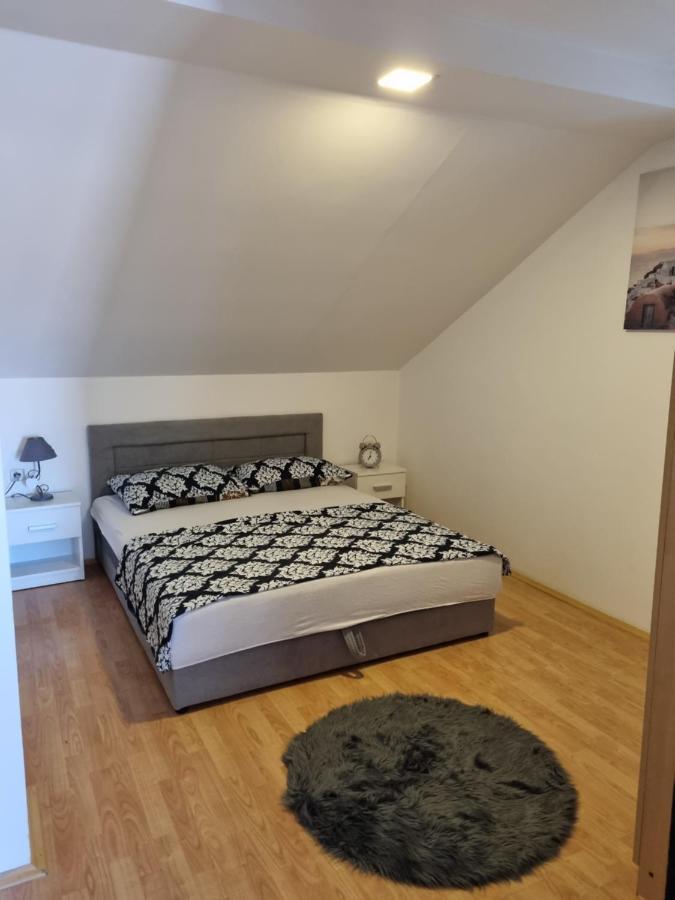 Apartmani Slavica Biograd Na Moru Exterior foto