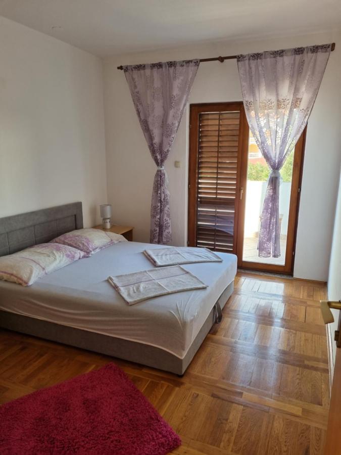 Apartmani Slavica Biograd Na Moru Exterior foto